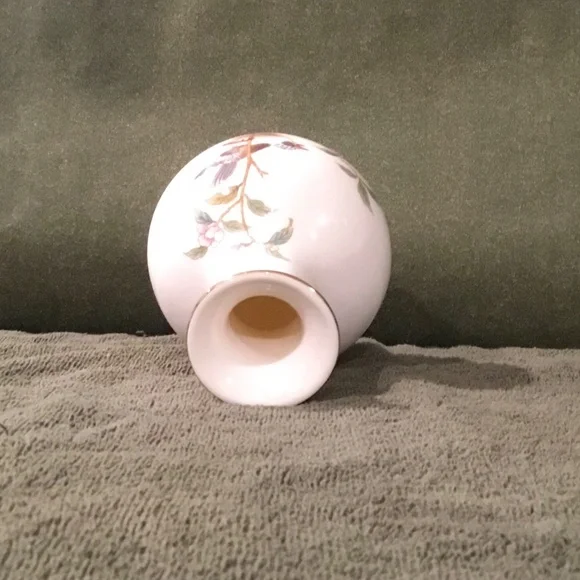 Japanese Yamaji 6" Porcelain Vase Wren In Cherry Blossoms - Picture 5 of 7